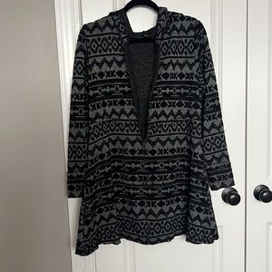 EUC SIZE M ZIP UP LONG HOODED SWEATER